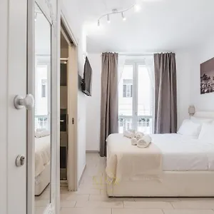  Guest house Mysuiterome Italy